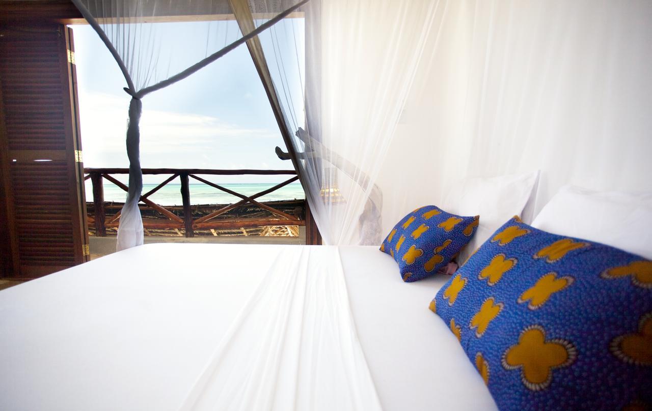 Bed and Breakfast Sunrise à Jambiani  Extérieur photo